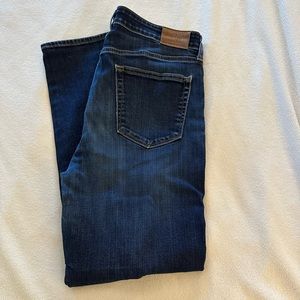 Women’s Lucky Brand jeans